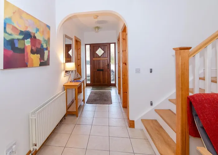 Village * Rathmullan